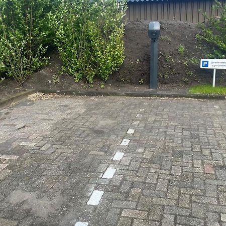 Vakantie Appartementen De Bonte Kraai Raamsdonk Exterior foto